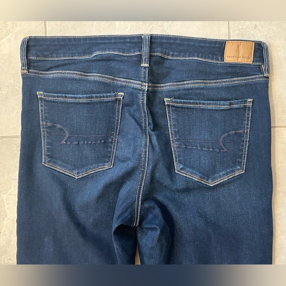 NWOT American Eagle High Rise Women’s Denim Jeggings - NE(X)T Level Stretch - Picture 7 of 7